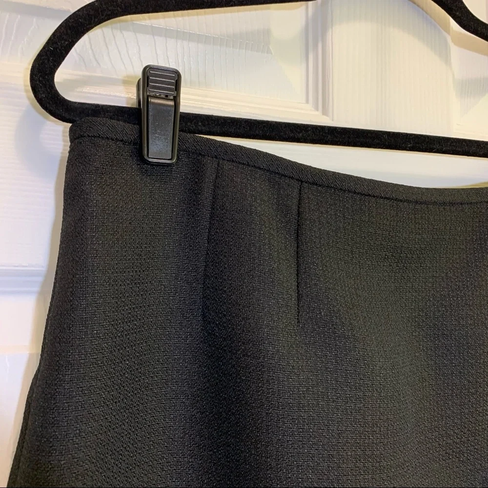Le Suit Straight Cut Skirt - Picture 2 of 6